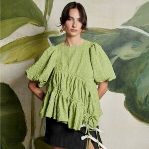 Ghospell Lia Ruched Top - Size medium+ in green